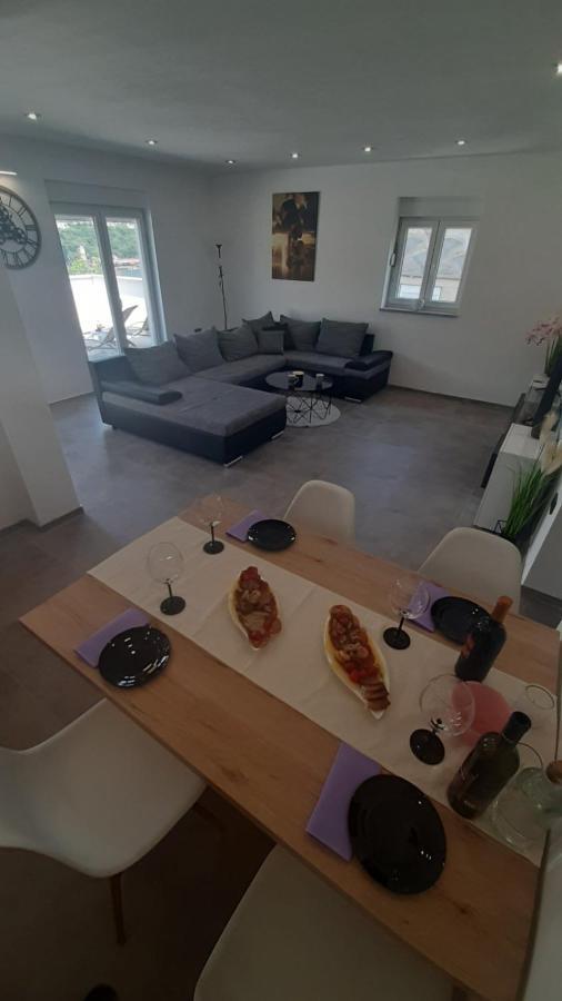 Apartmani Petar I Luka Bakar Luaran gambar
